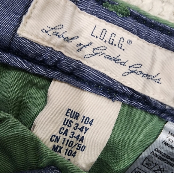 🦖 H&M 3T-4T boys button-up dinosaur shirt and green pants - Picture 9 of 10